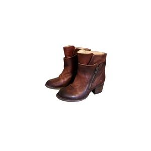 Freebird by Steven “Che” Cognac Brown Handcrafted Leather Boots - Women’s Size 6
